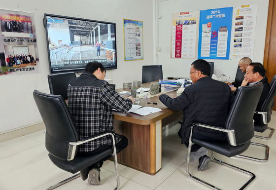 中亚哈萨克斯坦客户订购一套自动化设备